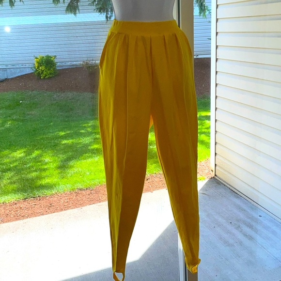 classiques sport Pants - ❤️ Women's Vintage 90’s Y2K YELLOW CLASSIQUES SPORT Pull-up STIRRUP Pants Sz S